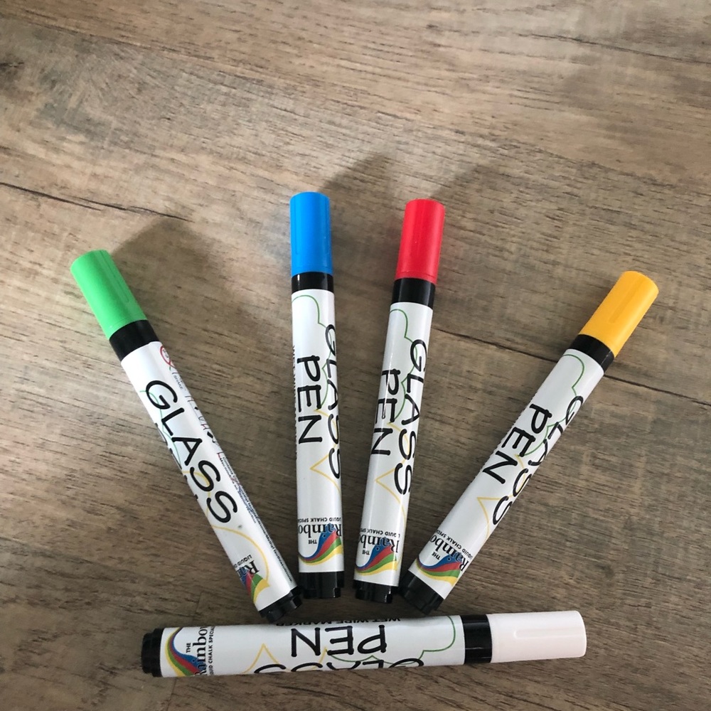 Glass pen window marker